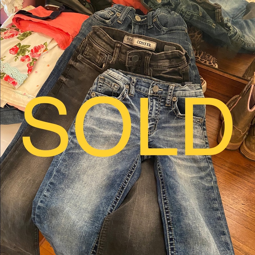 BOYS Buckle BKE jeans. Size 5.
